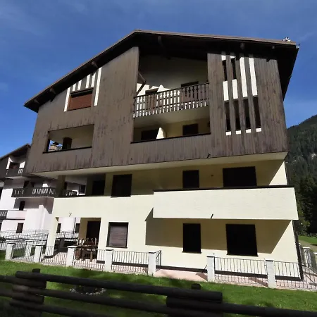 Des Alpes-3 By Interhome Апартаменты Канацеи